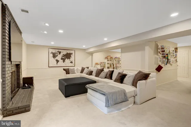 $9,900 | 6305 Dunaway Court, McLean, VA 22101