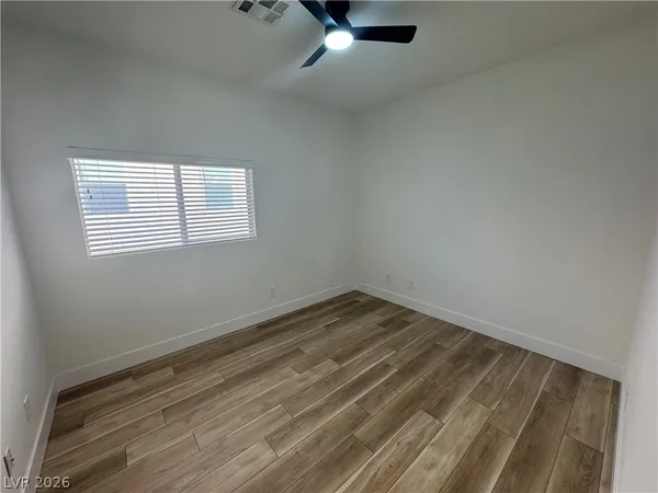 $2,100 | 6481 Moss Bluff Court, Las Vegas, NV 89141