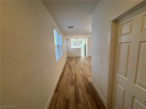 $2,100 | 6481 Moss Bluff Court, Las Vegas, NV 89141