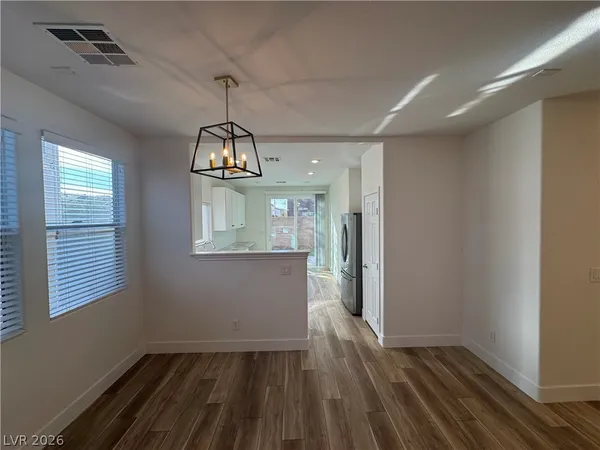$2,100 | 6481 Moss Bluff Court, Las Vegas, NV 89141