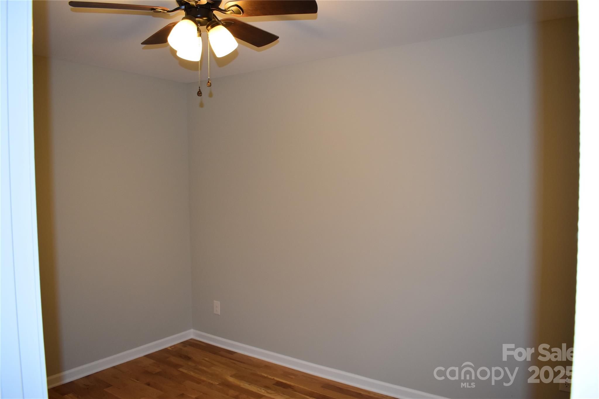 17 Meredith Lane Marion, NC 28752 - Photo 25 of 42 a view of a small space with wooden floor and chandelier