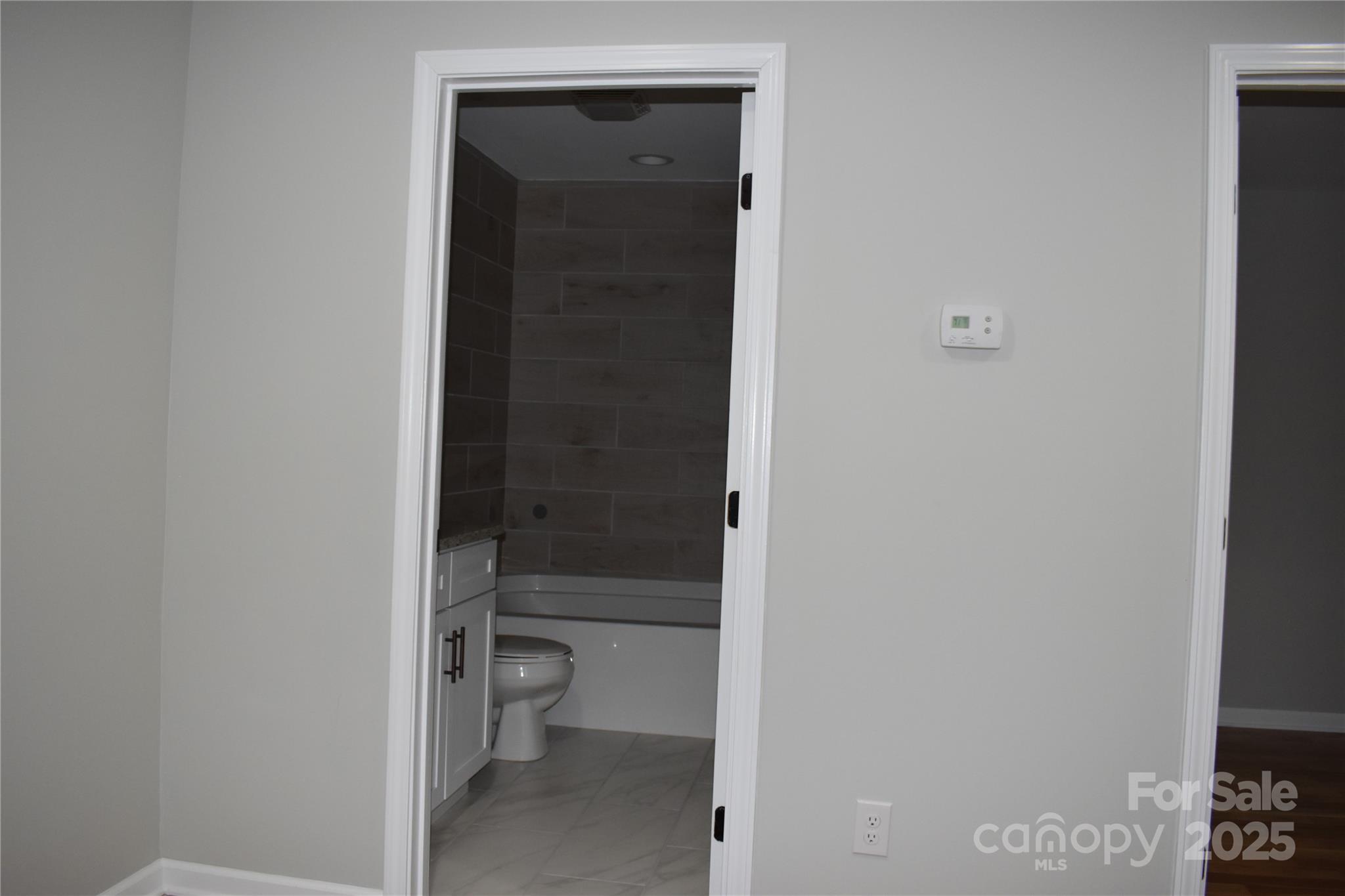 17 Meredith Lane Marion, NC 28752 - Photo 40 of 42 a bathroom with a toilet