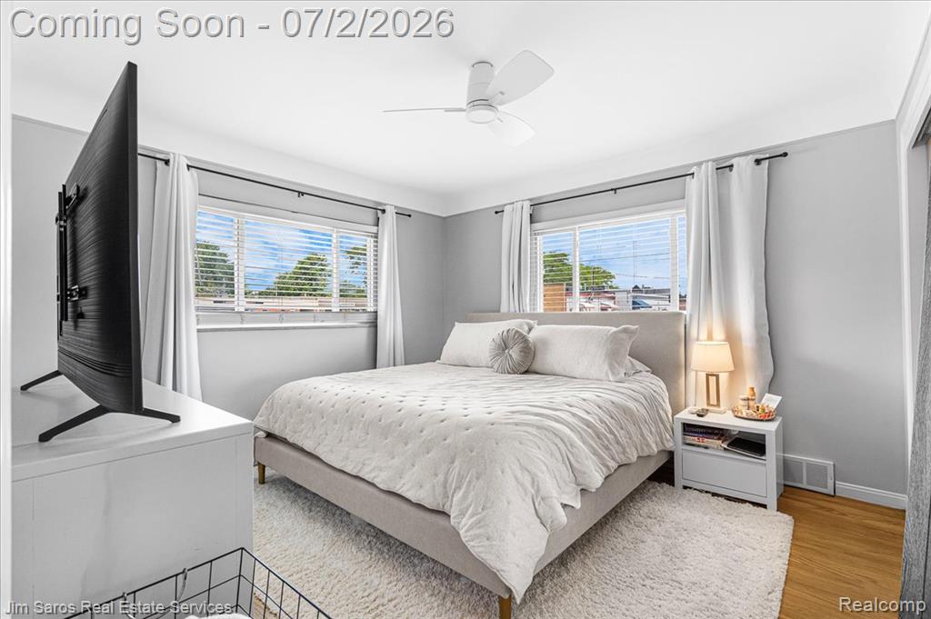 22306 Rosedale Street St. Clair Shores, MI 48080 - Photo 13 of 25
