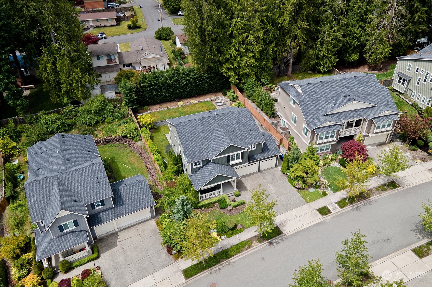 19419 109th Court Northeast Bothell, WA 98011 - Photo 34 of 38 Gallery Image 34