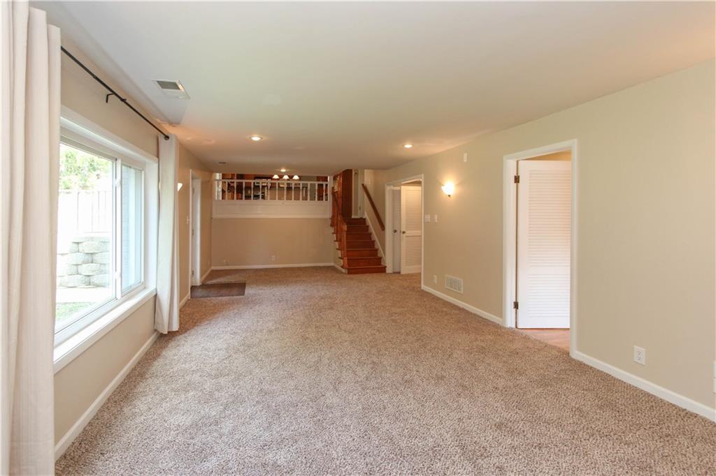 6704 Sargent Road Indianapolis, IN 46256 - Photo 11 of 22 Gallery Image 11