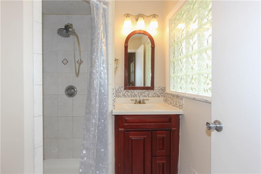 6704 Sargent Road Indianapolis, IN 46256 - Photo 13 of 22 Gallery Image 13