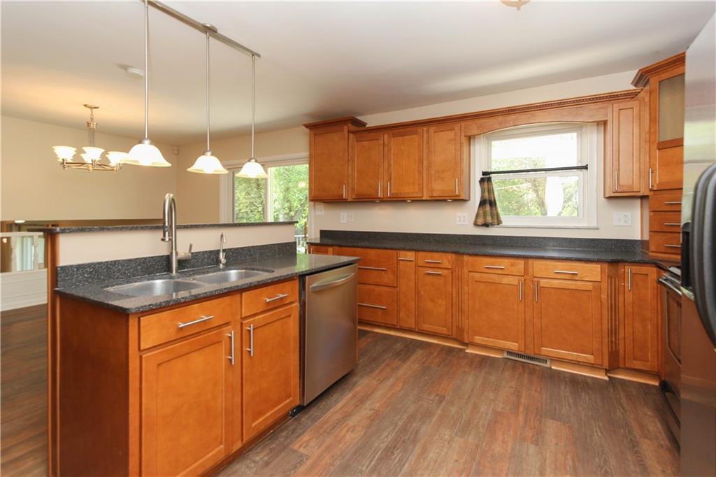 6704 Sargent Road Indianapolis, IN 46256 - Photo 8 of 22 Gallery Image 8