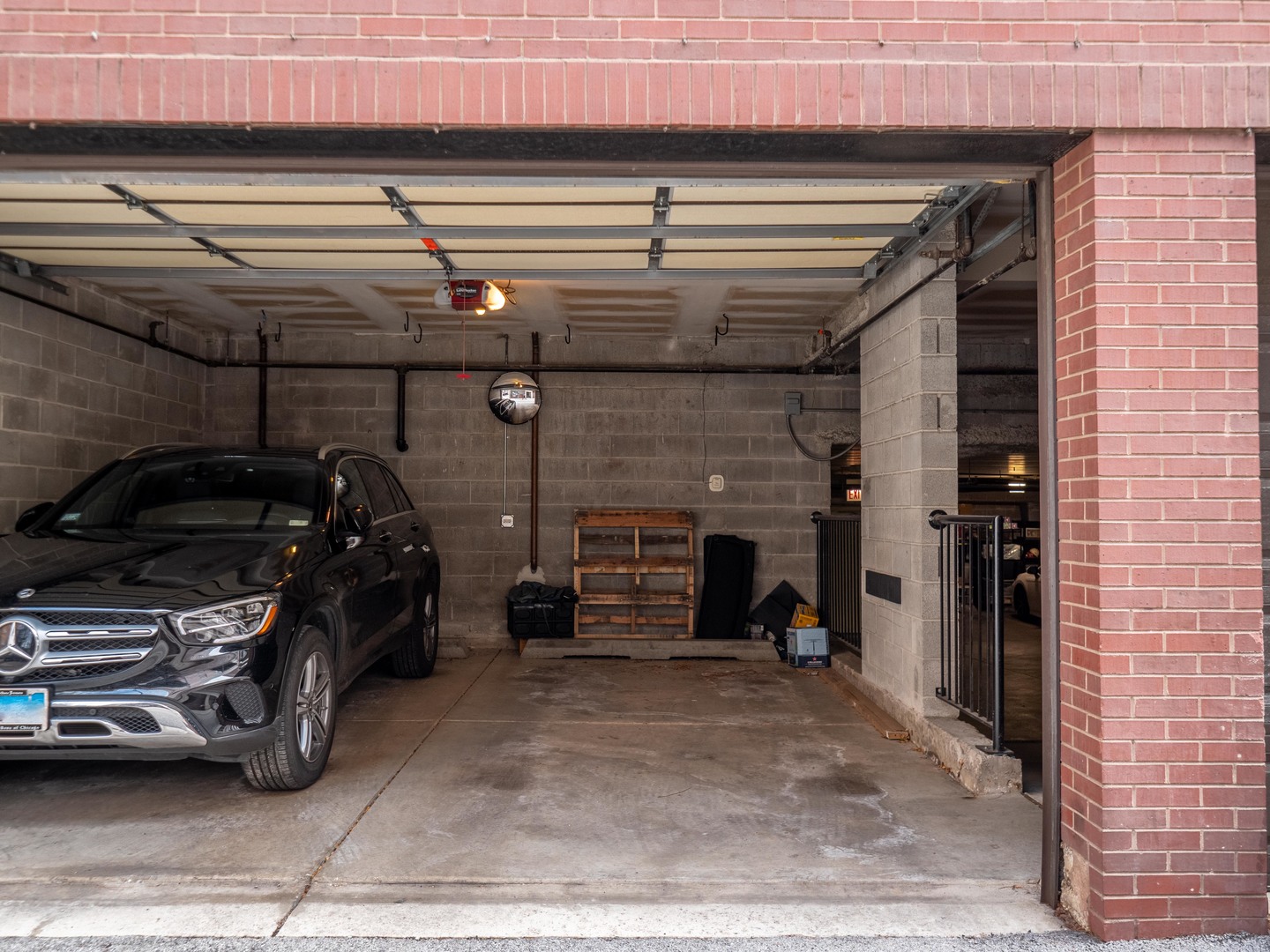 100 South Sangamon Street, Unit 4S Chicago, IL 60607 - Photo 28 of 37 Gallery Image 28