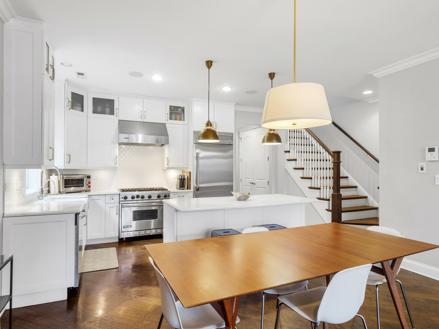 100 South Sangamon Street, Unit 4S Chicago, IL 60607 - Photo 9 of 37 Gallery Image 9