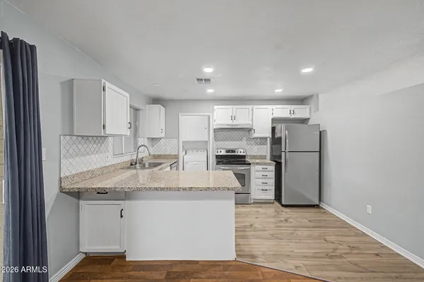 $319,000 | 10537 West Lawrence Lane, Peoria, AZ 85345