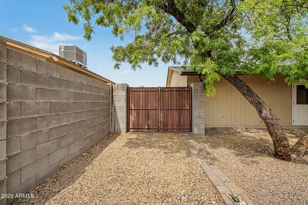 $319,000 | 10537 West Lawrence Lane, Peoria, AZ 85345