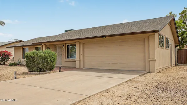 $319,000 | 10537 West Lawrence Lane, Peoria, AZ 85345