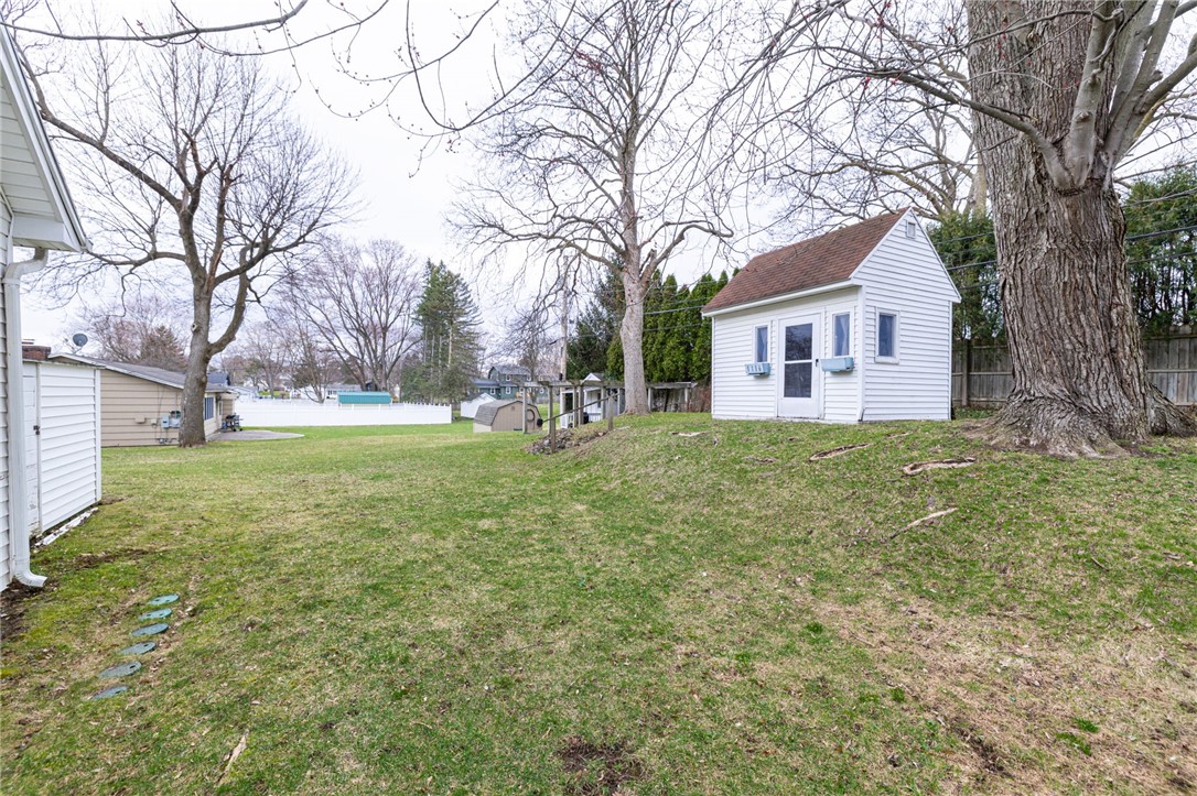 1116 Whitney Road East Perinton, NY 14450 - Photo 28 of 34