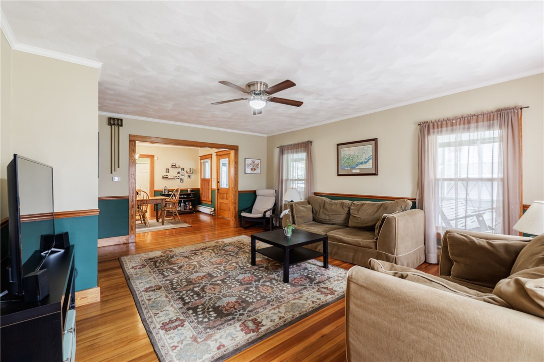 1116 Whitney Road East Perinton, NY 14450 - Photo 5 of 34