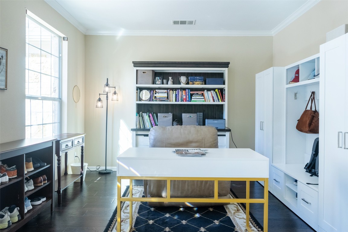 3113 Quail Run Round Rock, TX 78681 - Photo 18 of 29 Second living / office