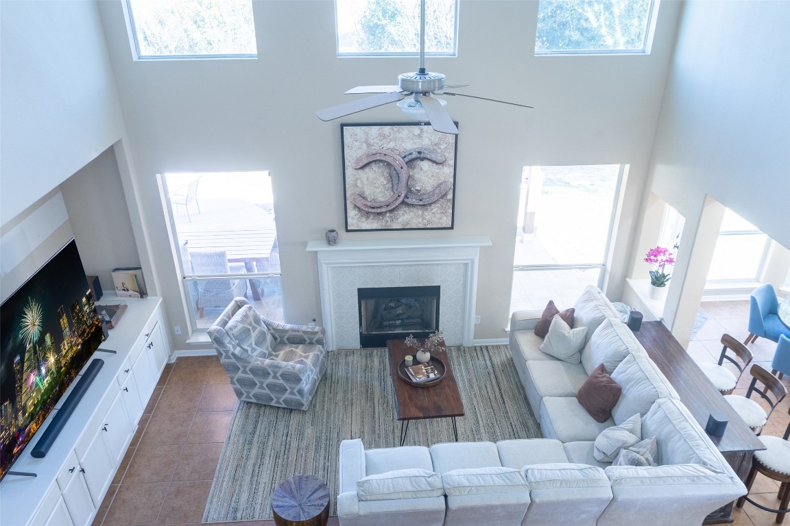 3113 Quail Run Round Rock, TX 78681 - Photo 27 of 29 View of your living area from upstairs