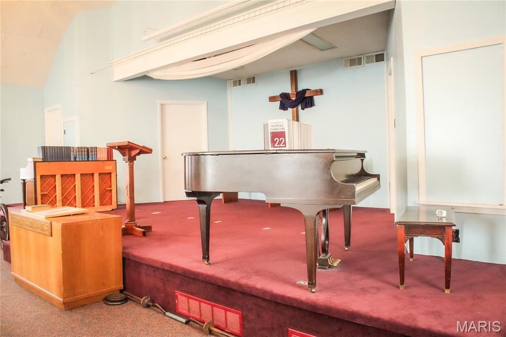 702 Griffith Street Park Hills, MO 63601 - Photo 9 of 48