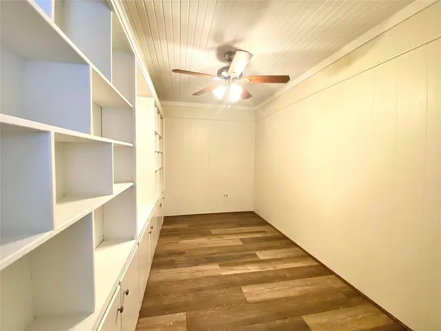 a view of an entryway