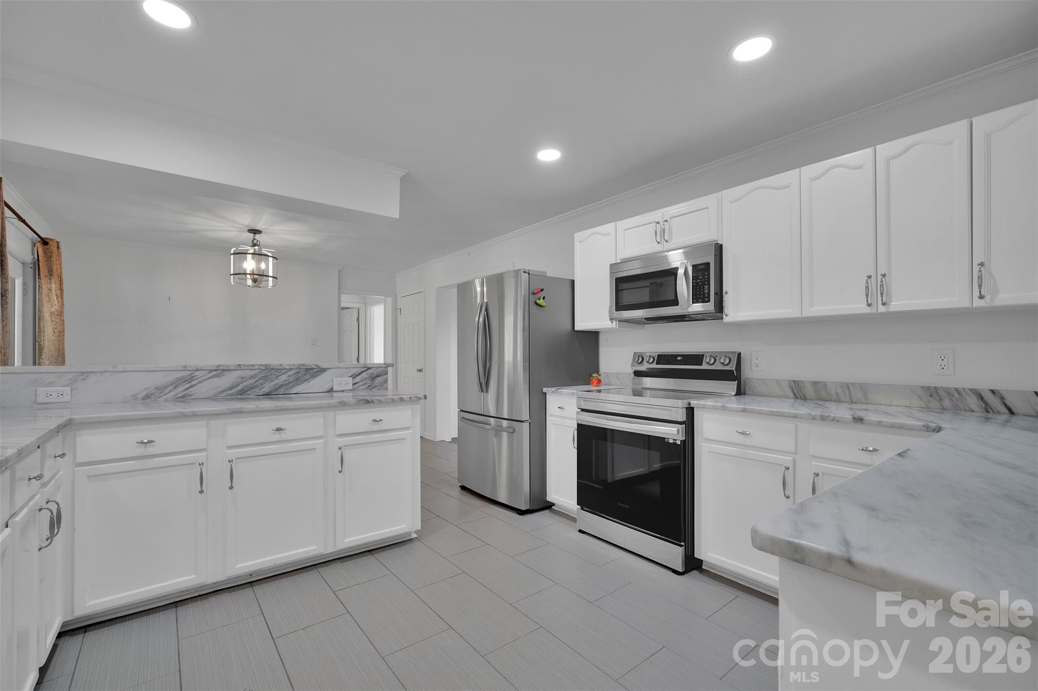 513 Weathers Creek Road Troutman, NC 28166 - Photo 10 of 37