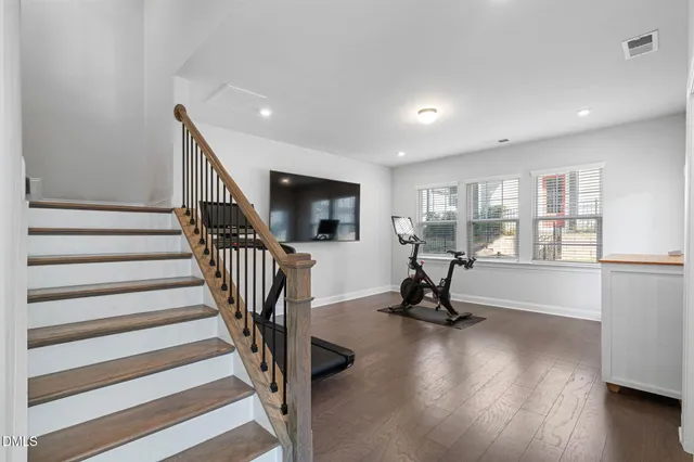 $550,000 | 811 Amley Place, Apex, NC 27523