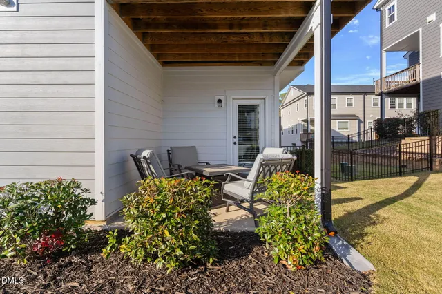 $550,000 | 811 Amley Place, Apex, NC 27523