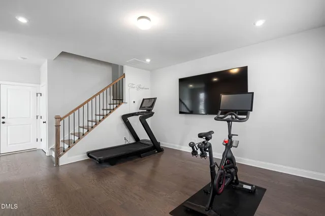 $550,000 | 811 Amley Place, Apex, NC 27523