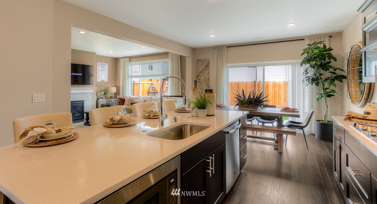 19428 9th Avenue Southeast, Unit 14 Bothell, WA 98012 - Photo 7 of 23