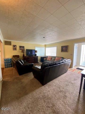2719-2721 Northeast Holmes Road Lincoln City, OR 97367 - Photo 6 of 33 2719