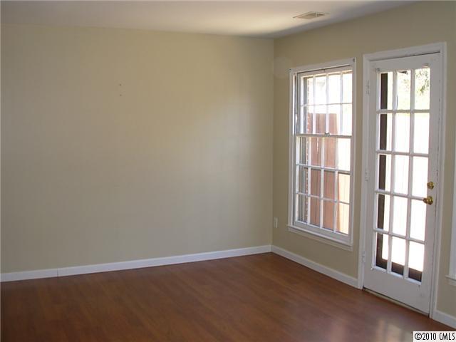 8400 Knights Bridge Road, Unit 132 Charlotte, NC 28210 - Photo 6 of 15 Gallery Image 6