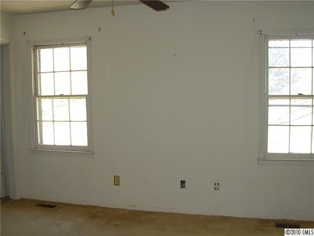 8400 Knights Bridge Road, Unit 132 Charlotte, NC 28210 - Photo 10 of 15 Gallery Image 10