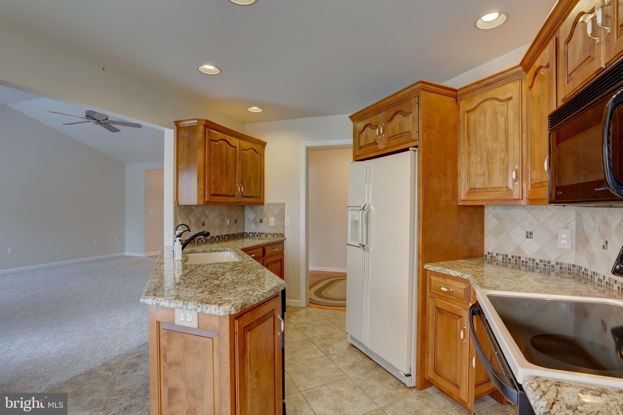 359 Portland Place Lititz, PA 17543 - Photo 17 of 38