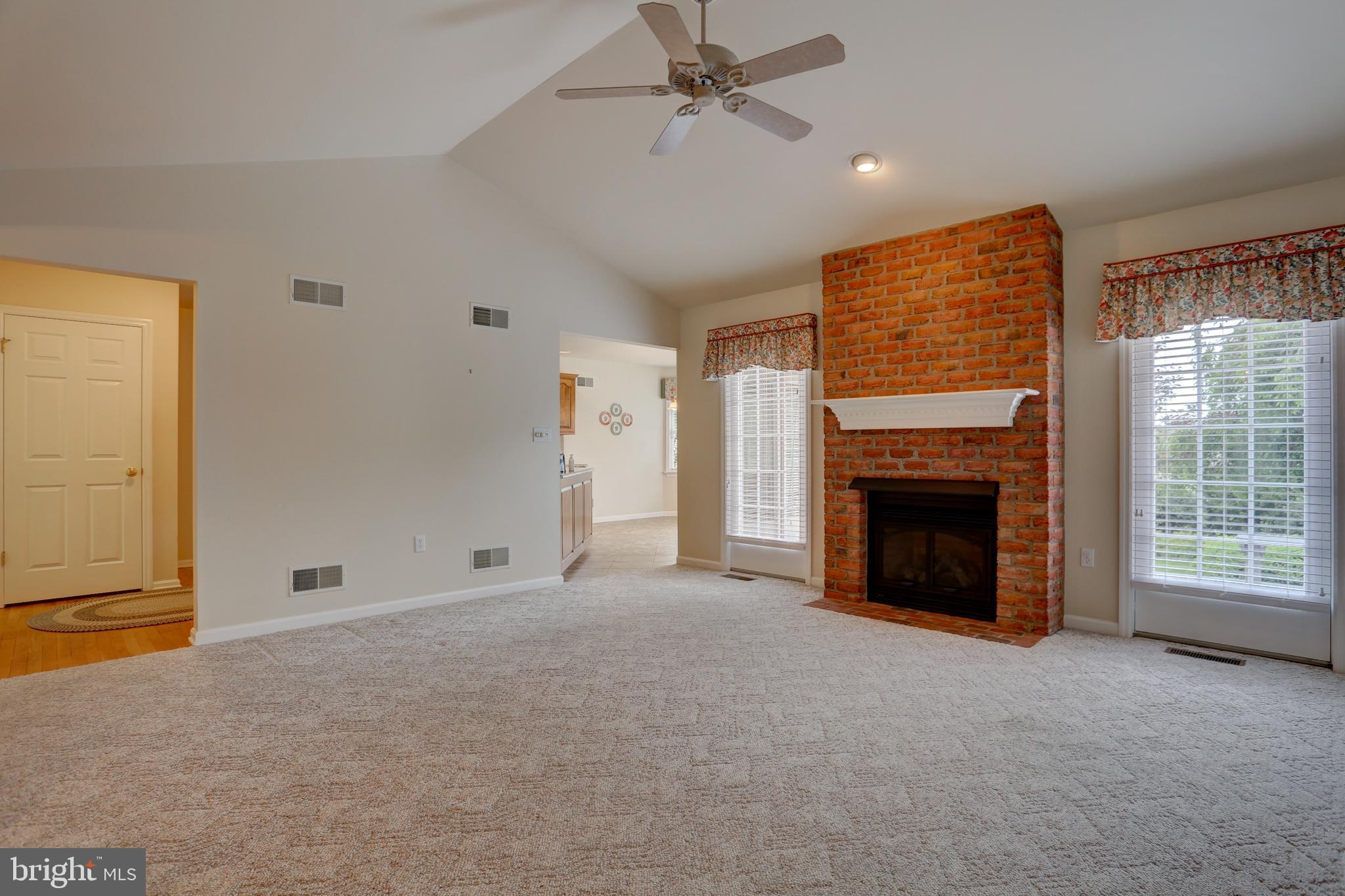 359 Portland Place Lititz, PA 17543 - Photo 10 of 38
