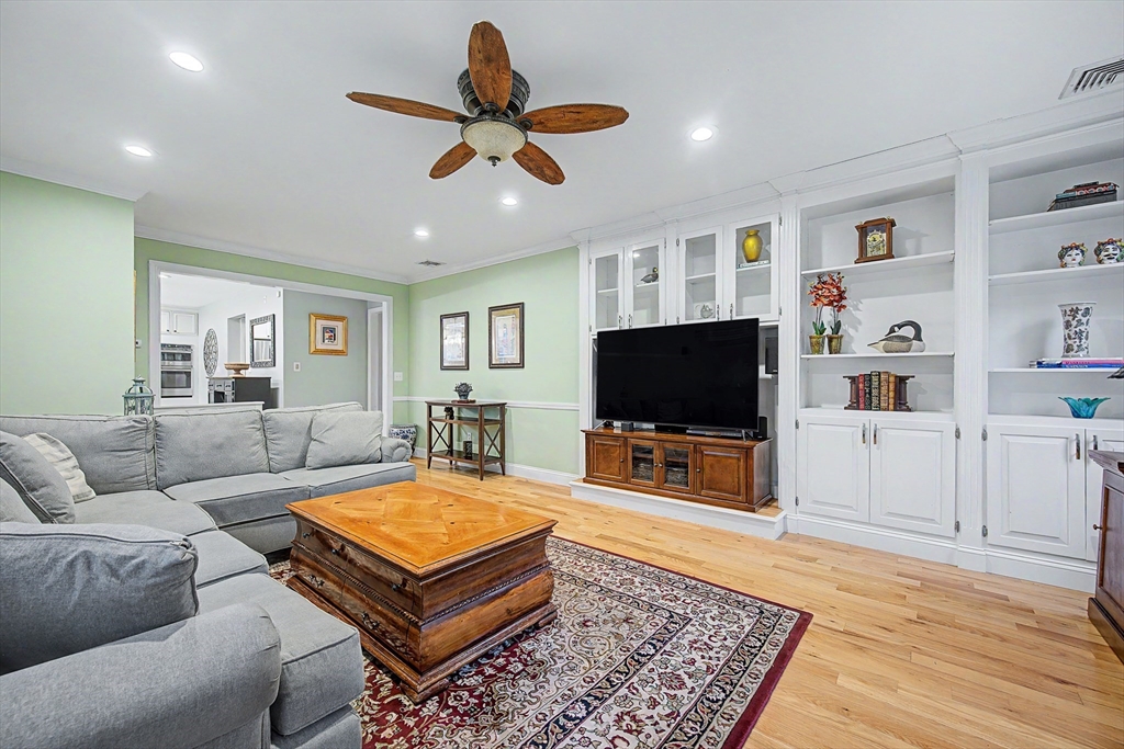 8 Pheasant Hill Road Hopkinton, MA 01748 - Photo 19 of 42 Gallery Image 19