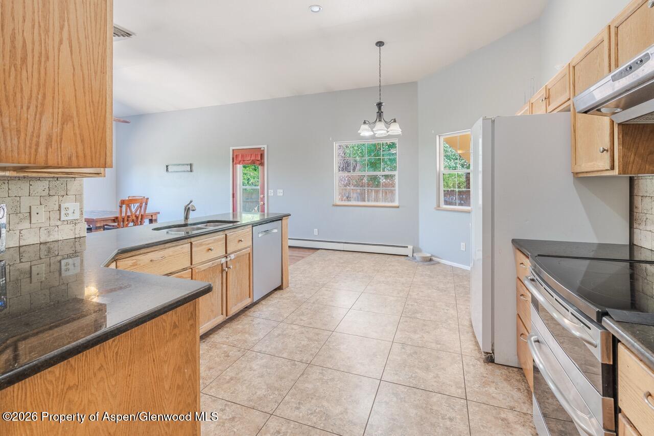 3228 F 1/4 Road Clifton, CO 81520 - Photo 7 of 23 7