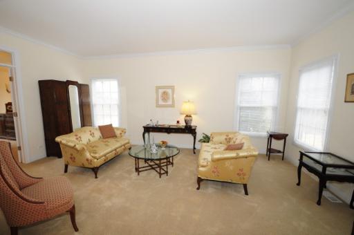 2706 Rondi Court Spring Grove, IL 60081 - Photo 10 of 14 a living room with furniture and a window