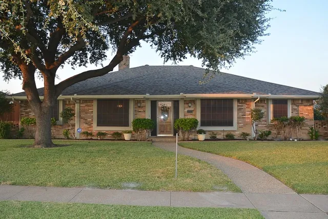 $2,975 | 2713 North Spring Drive, Richardson, TX 75082