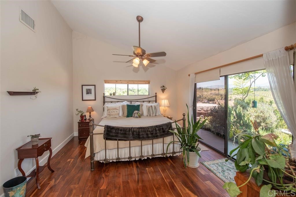 31845 Rocking Horse Road Escondido, CA 92026 - Photo 11 of 22