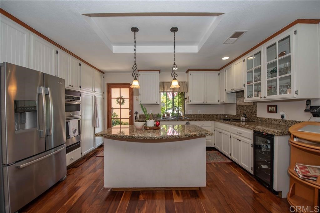 31845 Rocking Horse Road Escondido, CA 92026 - Photo 3 of 22