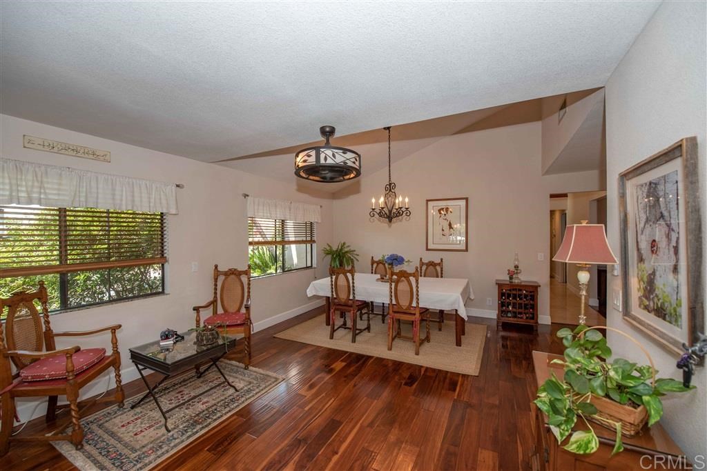 31845 Rocking Horse Road Escondido, CA 92026 - Photo 5 of 22