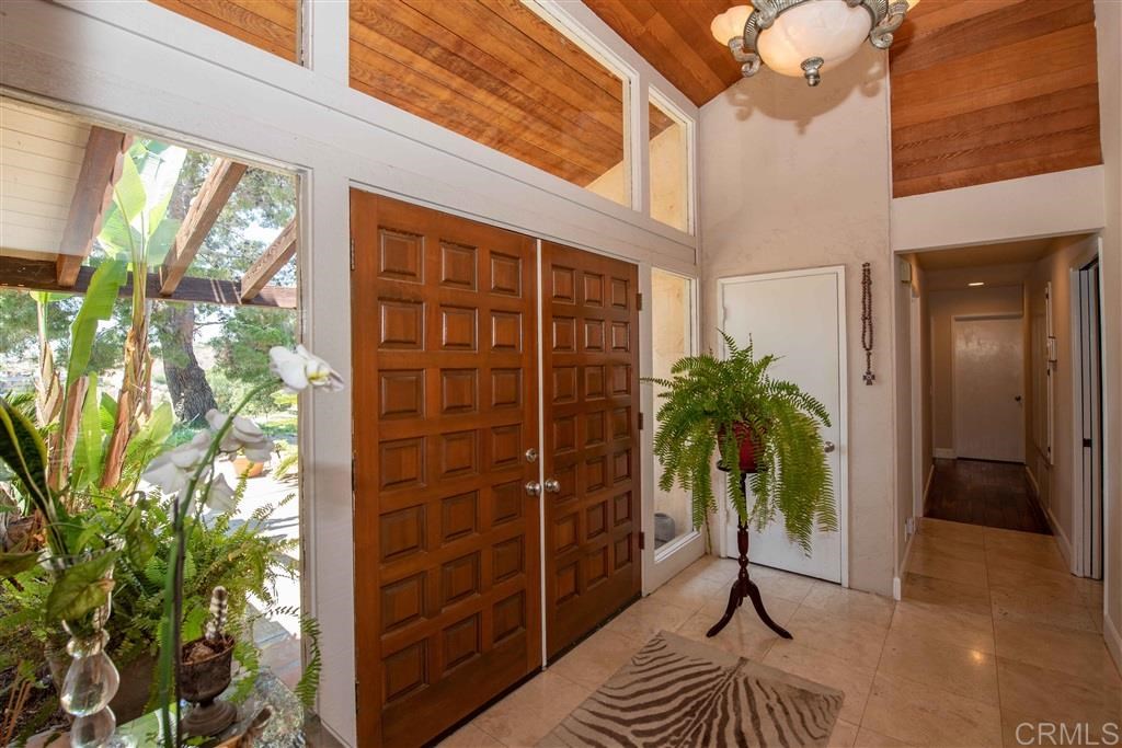 31845 Rocking Horse Road Escondido, CA 92026 - Photo 6 of 22