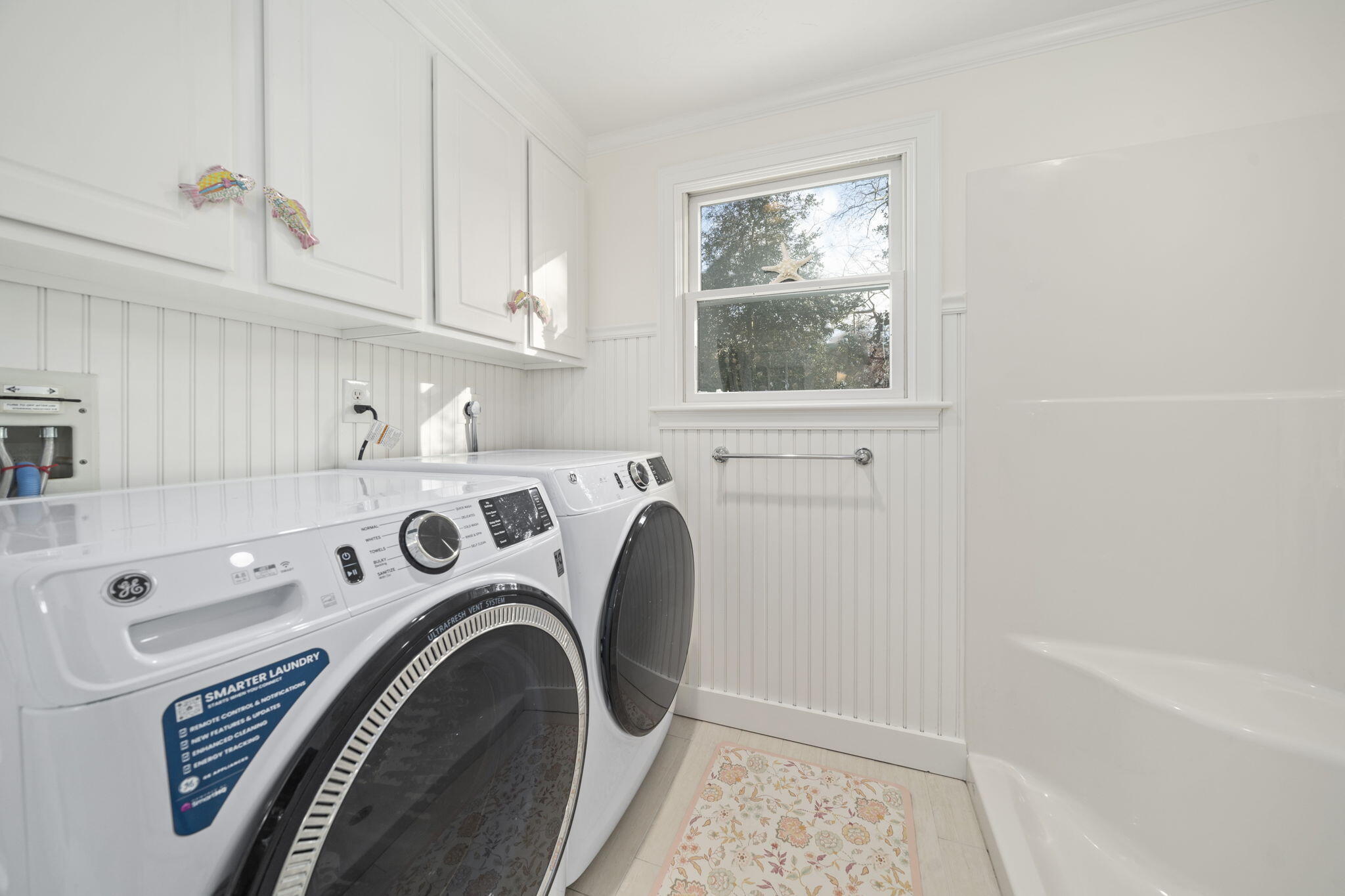 10 Sail -A-Way Barnstable, MA 02632 - Photo 14 of 32 a utility room with dryer and washer
