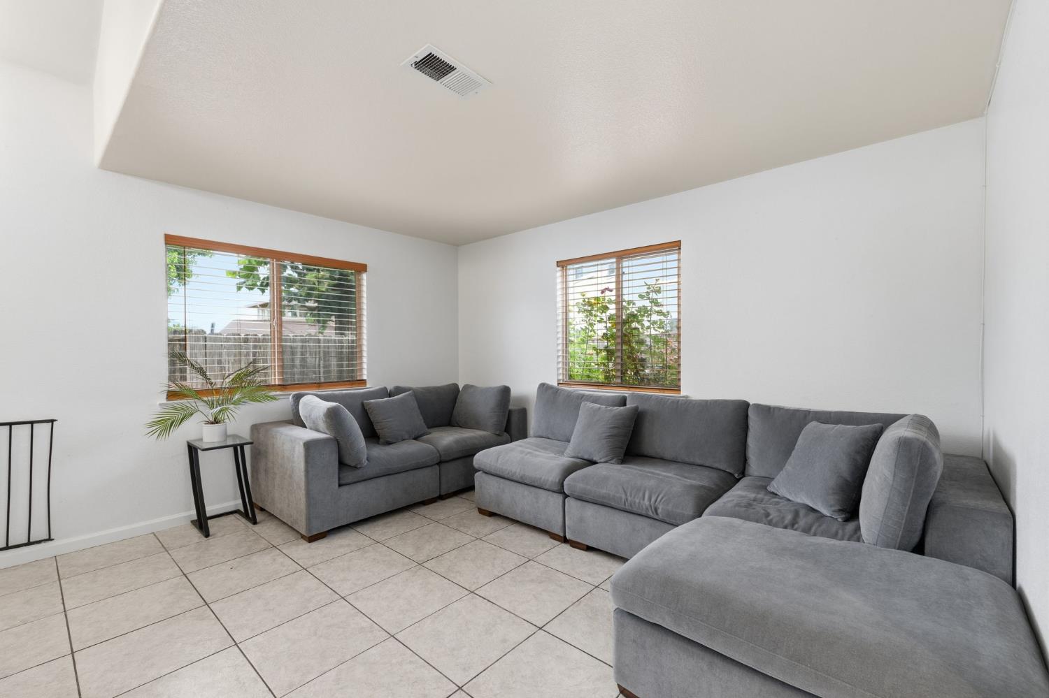 20 Jared Way Watsonville, CA 95019 - Photo 12 of 26