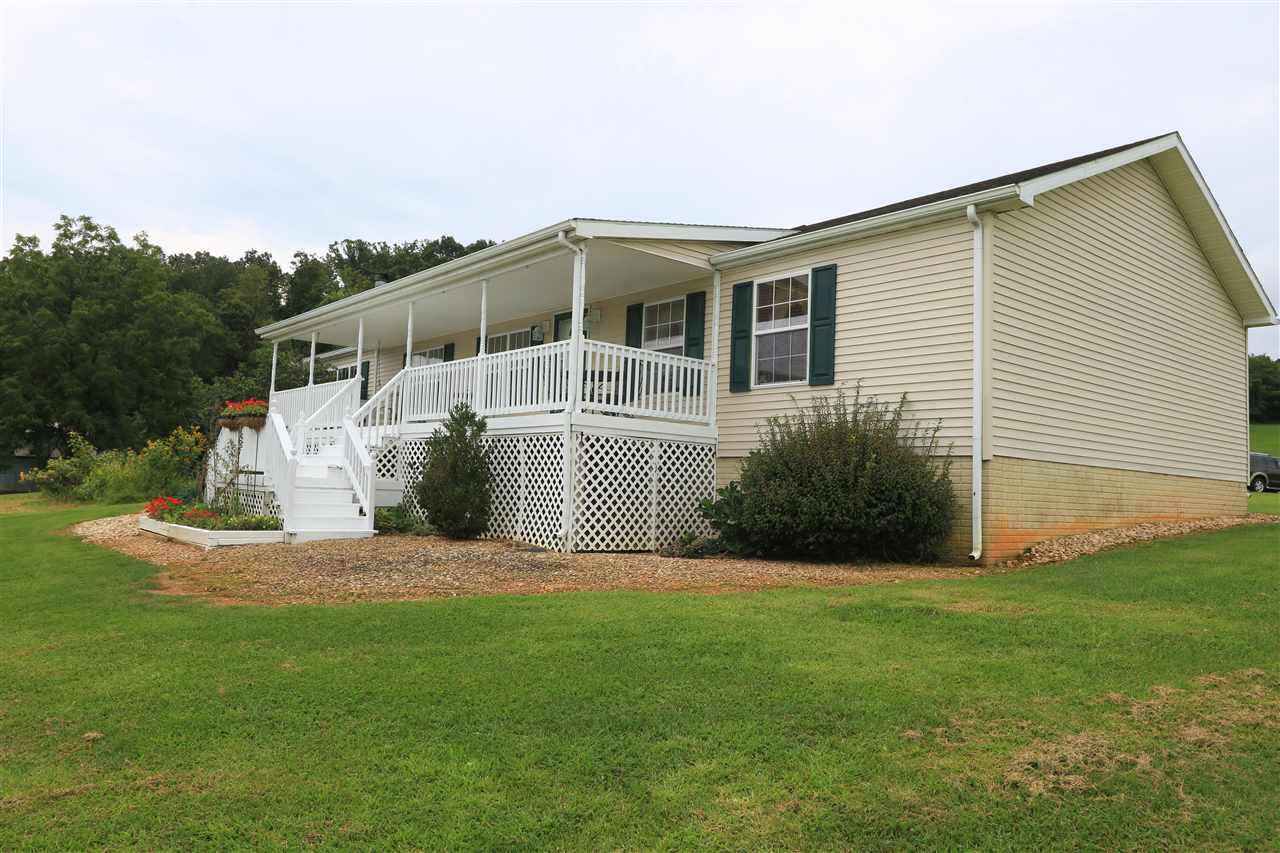 954 Quick's Mill Road Staunton, VA 24401 - Photo 2 of 45 a front view of house with yard and green space