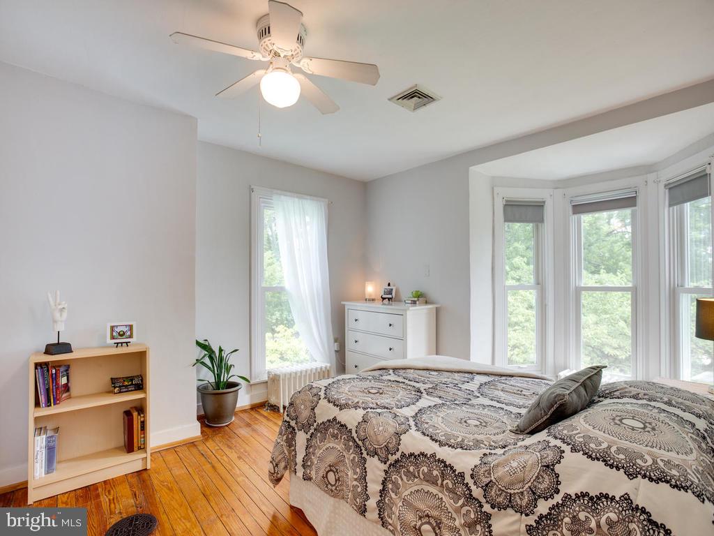 3155 Jones Road Dunkirk, MD 20754 - Photo 32 of 89 Bedroom #3