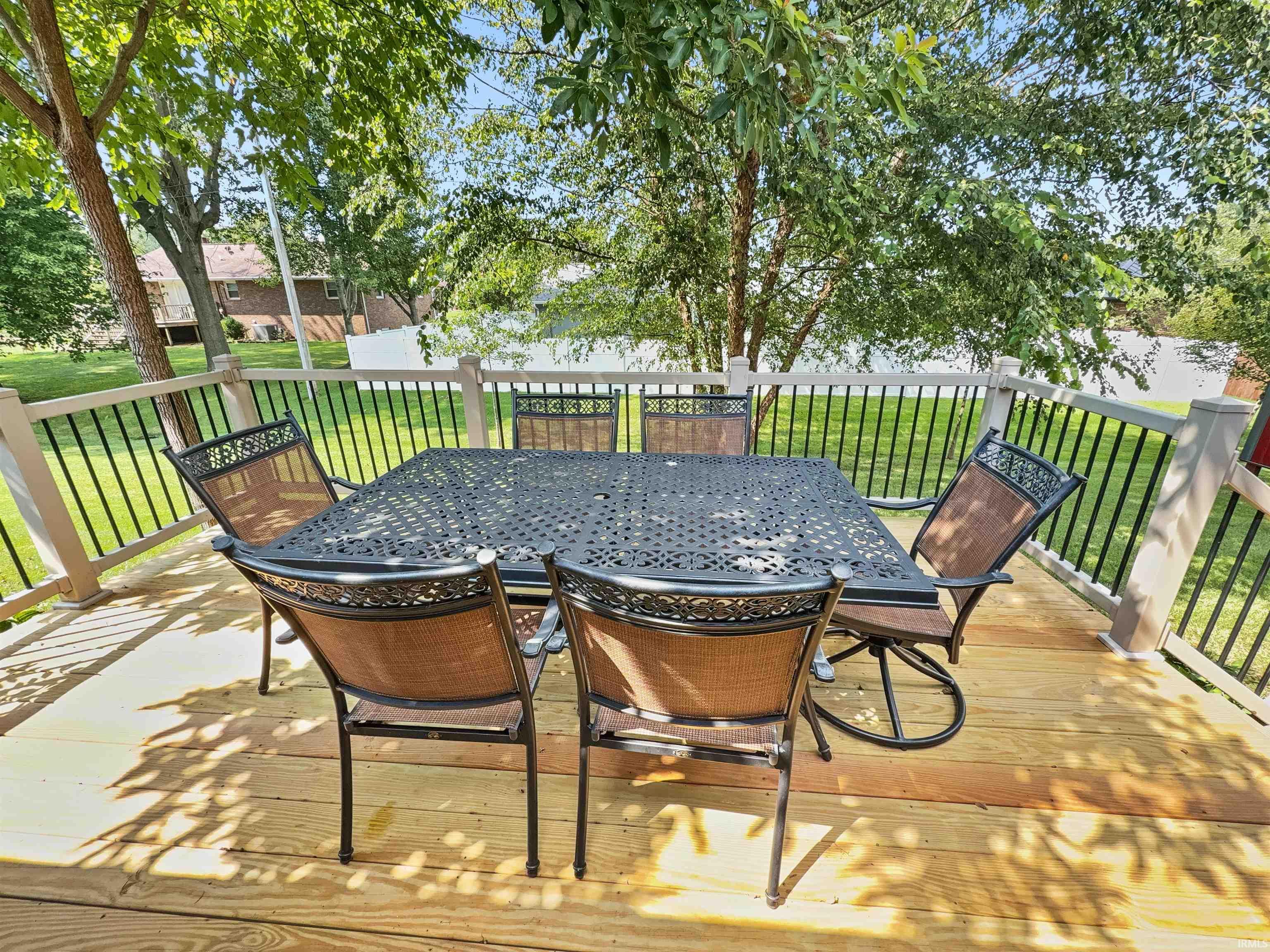 1143 Clearview Avenue Jasper, IN 47546 - Photo 12 of 17