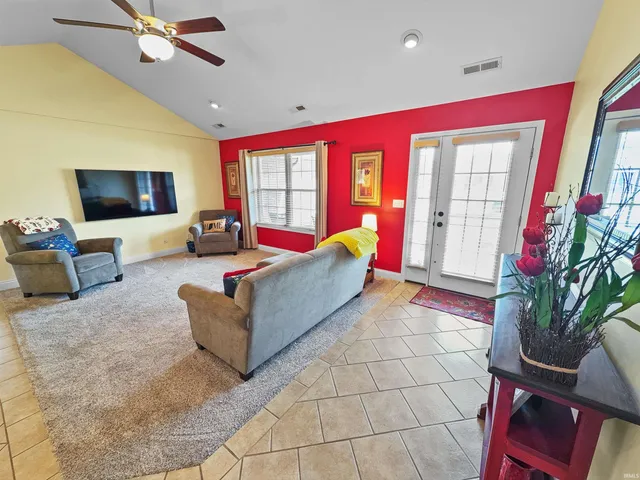 $338,500 | 1143 Clearview Avenue, Jasper, IN 47546