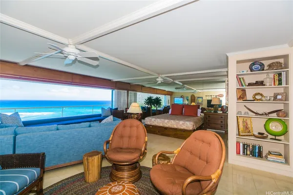 $4,980 | 2895 Kalakaua Avenue, Unit 1707, Honolulu, HI 96815