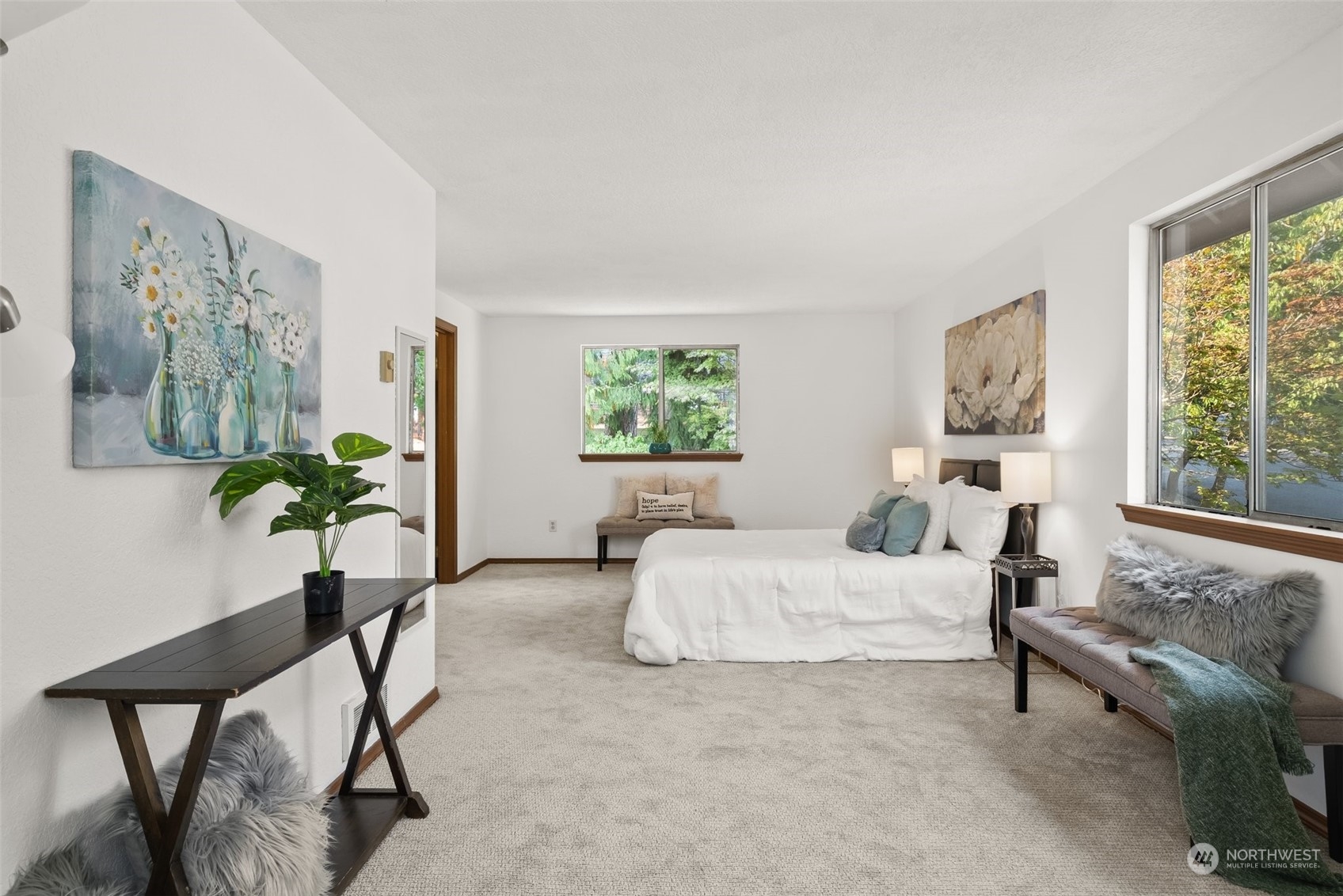16530 3rd Drive Southeast Bothell, WA 98012 - Photo 27 of 40 a living room with furniture and a potted plant