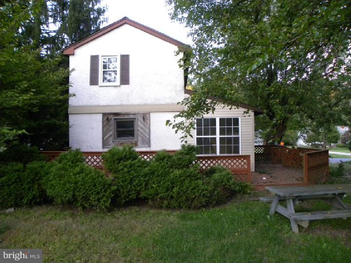 415 Angelow Road Berlin, NJ 08009 - Photo 2 of 6