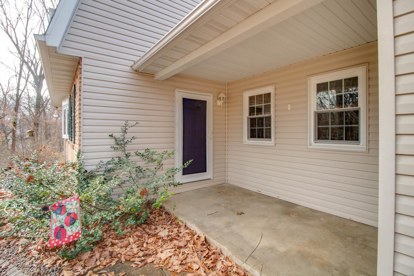 6808 Ivy Lane Godfrey, IL 62035 - Photo 5 of 69